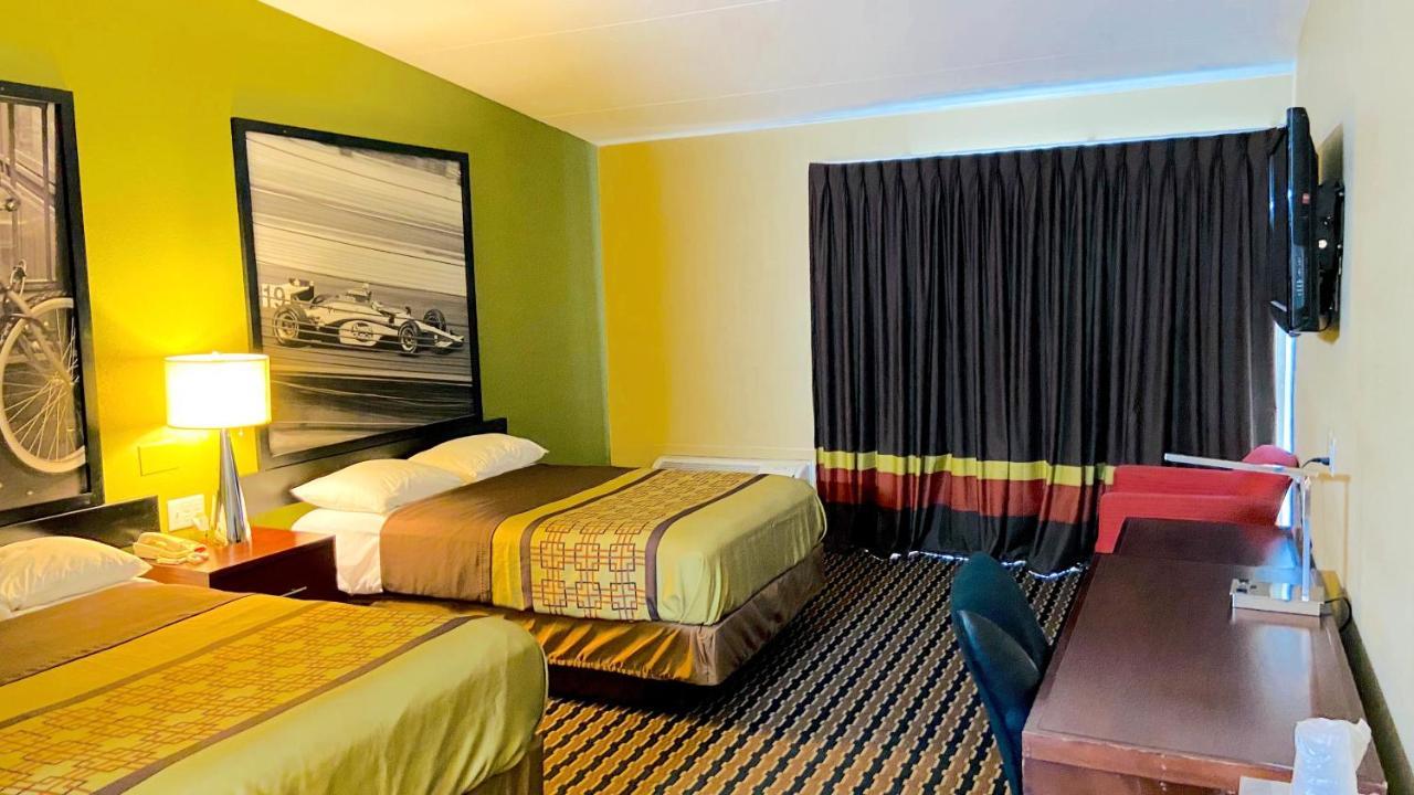 Super 8 By Wyndham Rocky Mount I-95 Exit 145 Hotel Battleboro Bagian luar foto