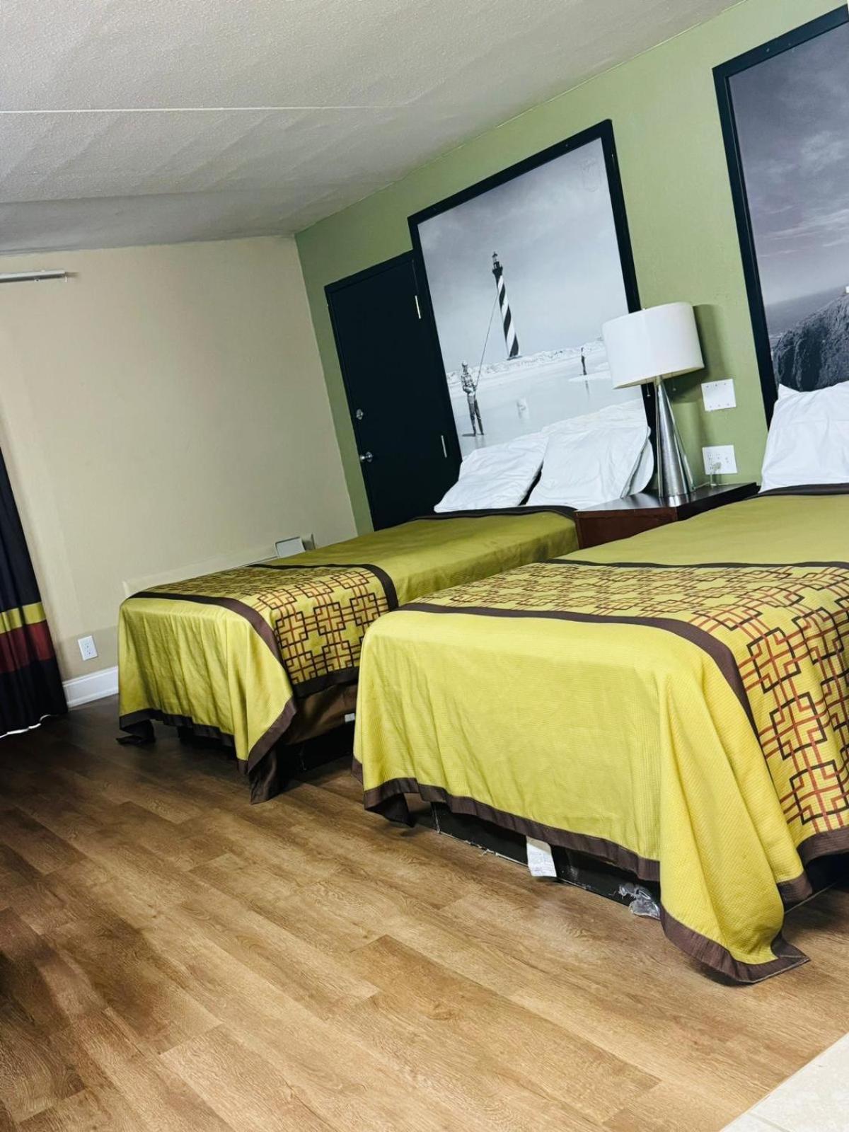 Super 8 By Wyndham Rocky Mount I-95 Exit 145 Hotel Battleboro Bagian luar foto